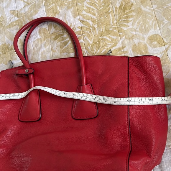 PRADA Handbag Tote Red Large - Picture 14 of 17